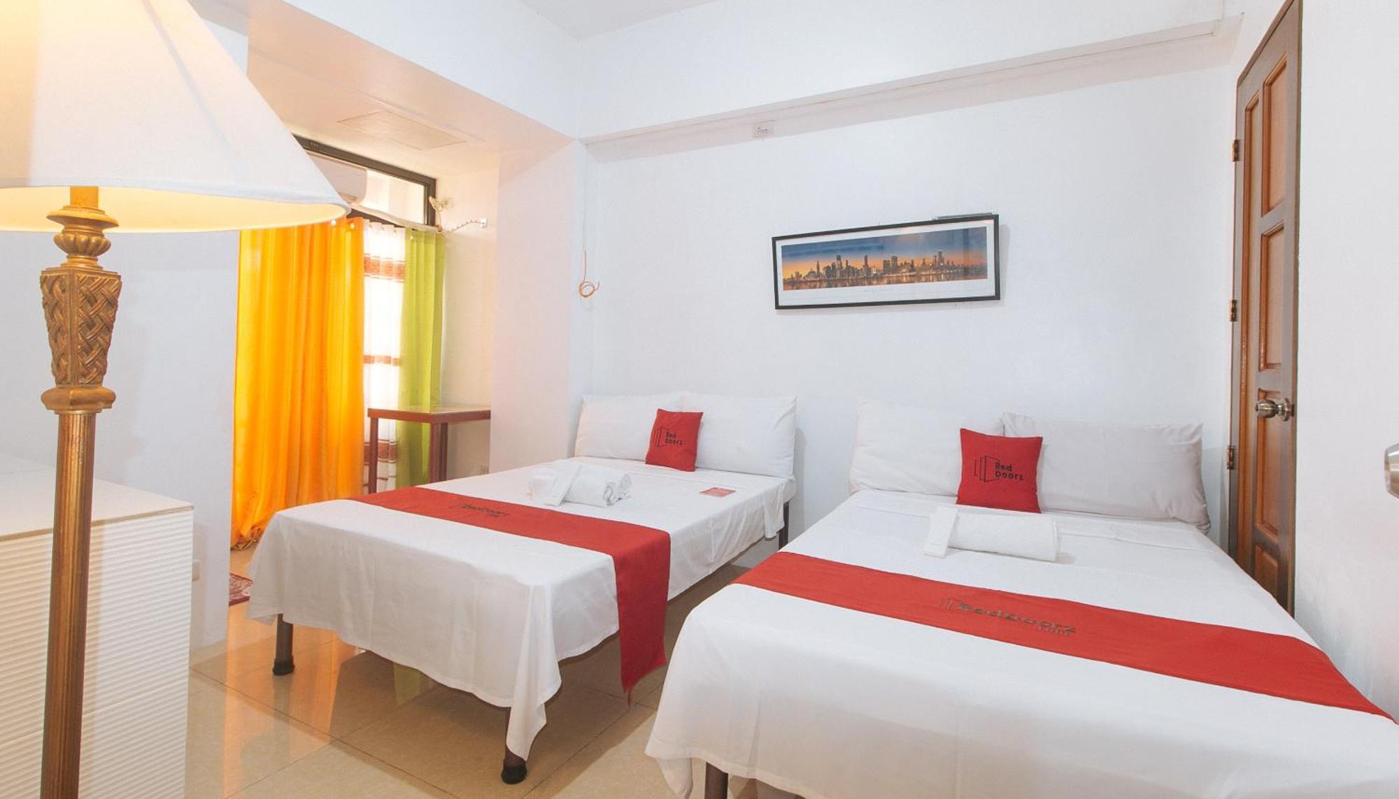 Reddoorz Near Lrt 2 Antipolo Station Hotel Exterior foto
