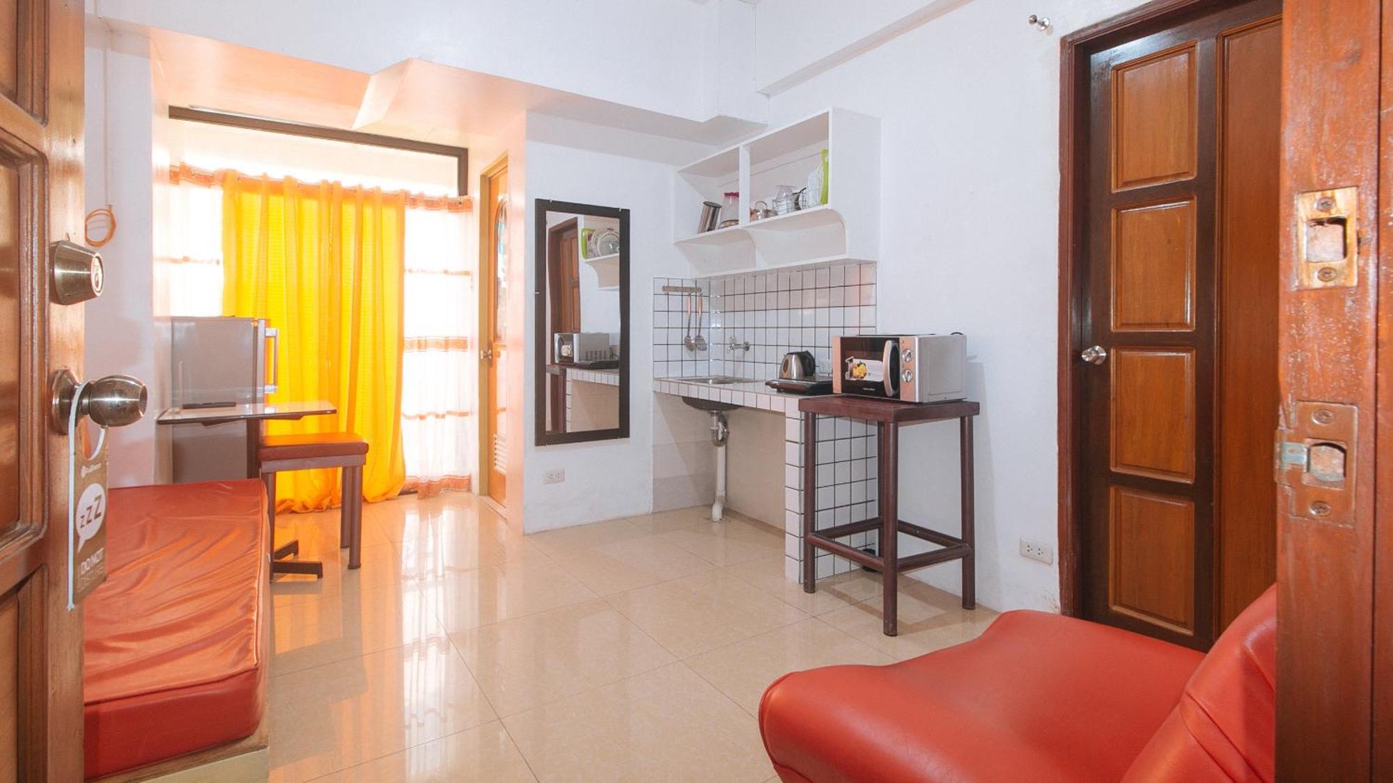Reddoorz Near Lrt 2 Antipolo Station Hotel Exterior foto