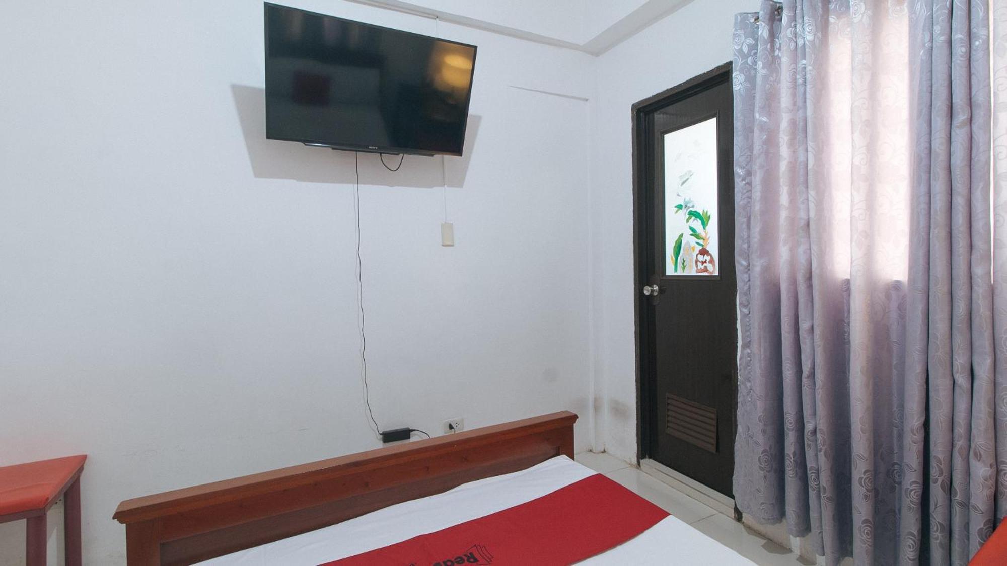 Reddoorz Near Lrt 2 Antipolo Station Hotel Exterior foto