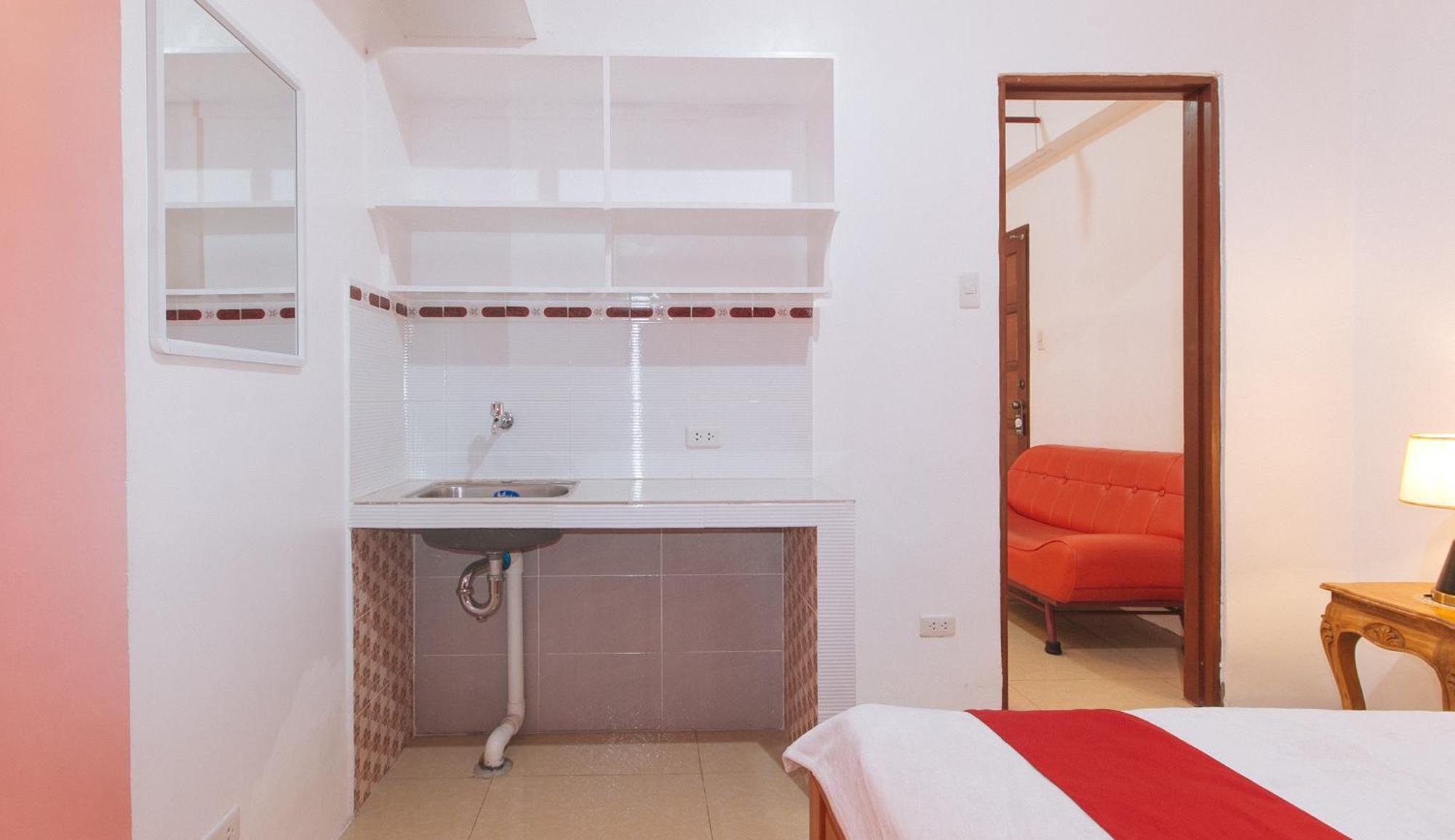 Reddoorz Near Lrt 2 Antipolo Station Hotel Exterior foto